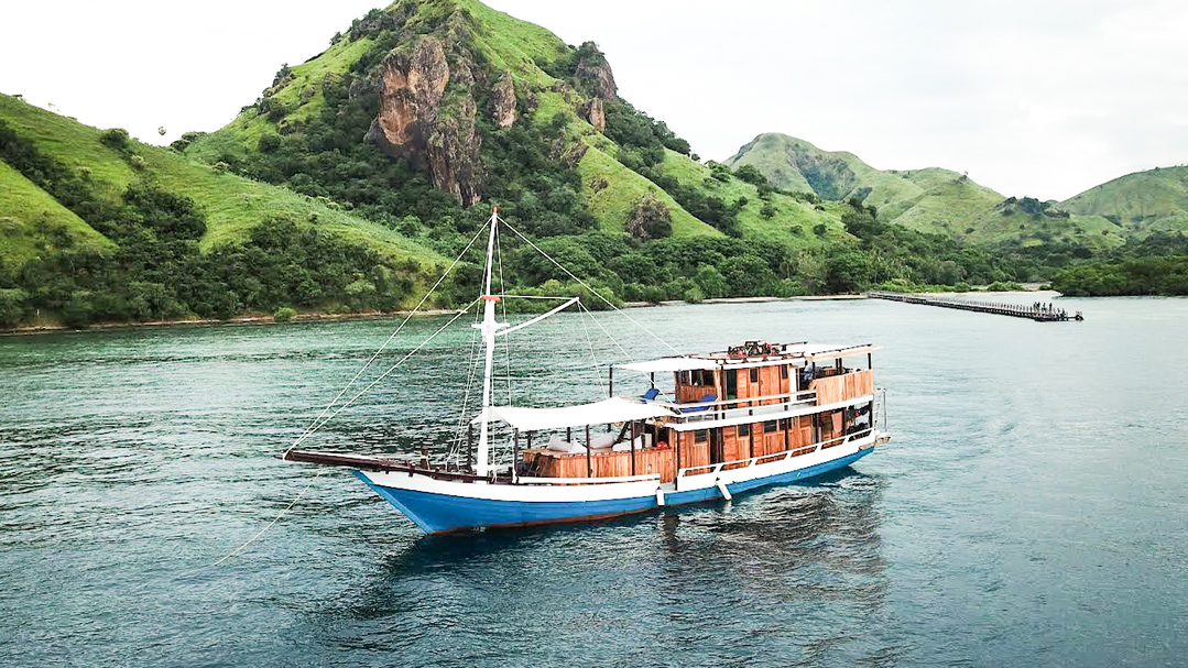 Private Trip by Pesona Bajo Superior Phinisi - 