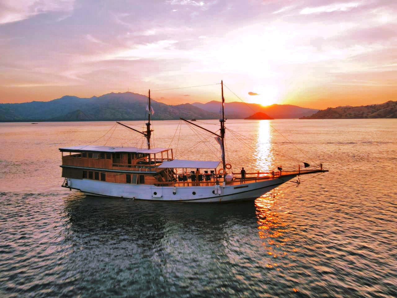 Sumba Ocean Luxury Phinisi  - 